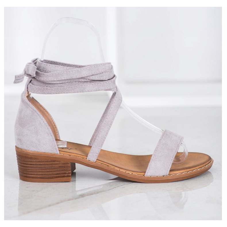 Knutna sandaler grå 2