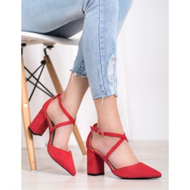 Diamantique Pumpar På En Pelare röd 2