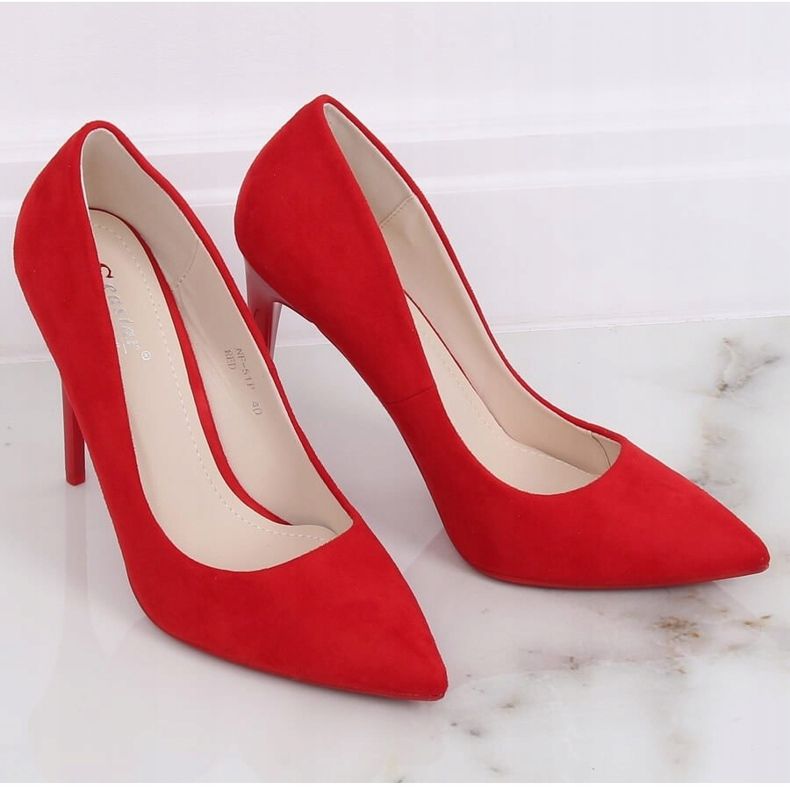 Pumpar på en röd NF-51P röd stift 1