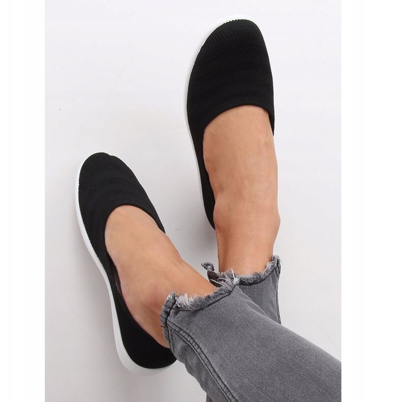 IC03 ballerinor i svart mesh 1