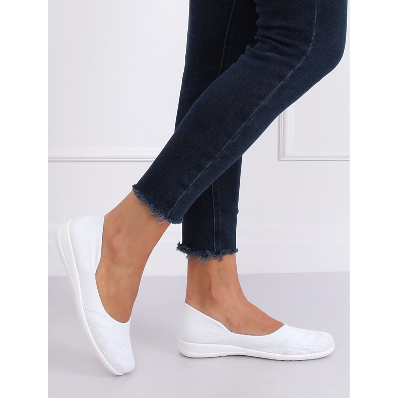 IC03 Ballerinaer i vitt nät 1