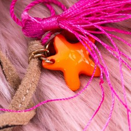 Lu Boo | Färgglada Pompons Sandaler Roman Gladiatorki mångfärgad 1