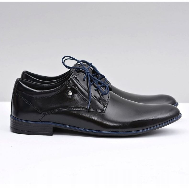 KOMODO Svarta läder eleganta skor från Massimiliano 2