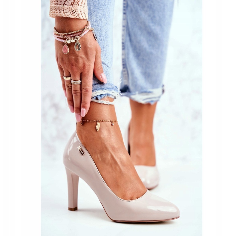 Dampumpar Sergio Leone ljusgrå på en bar Campbell -lack 1