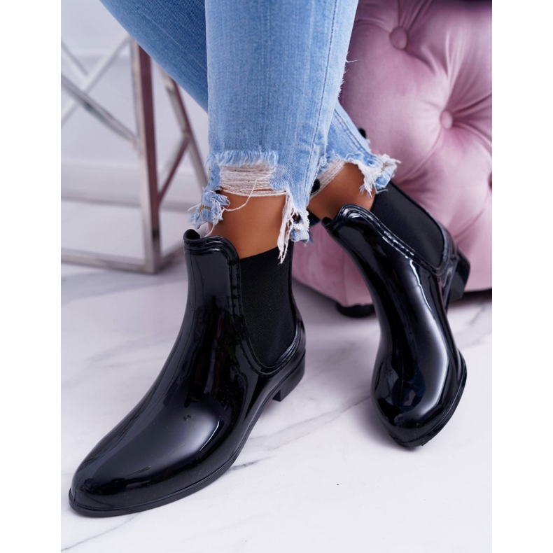 Lacquered Black Slip-On Galoshes för kvinnor svart 1