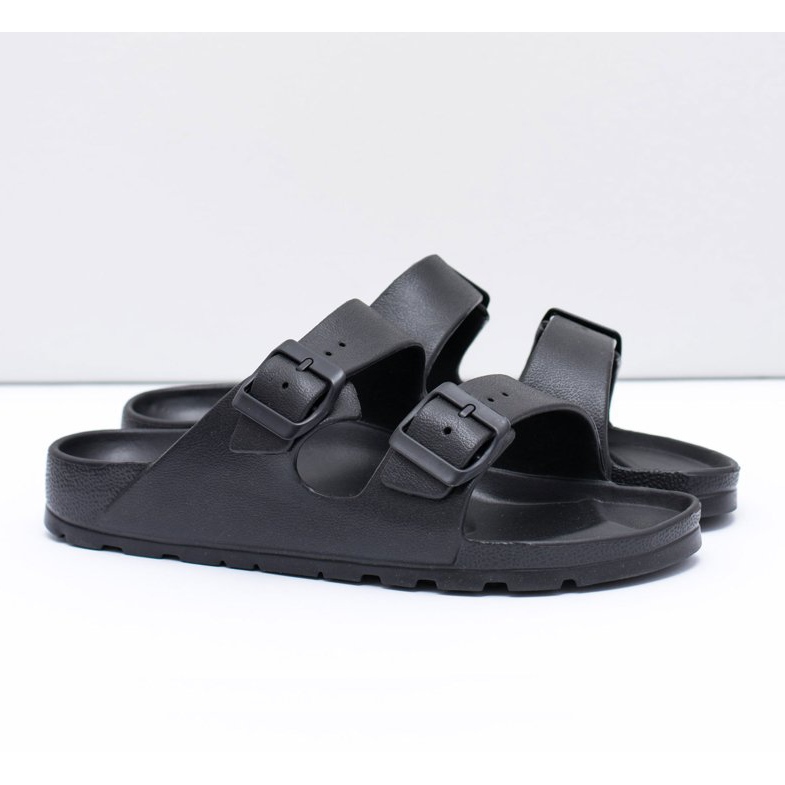 Flameshoes Svarta trädgårdsljusa tofflor för män 1