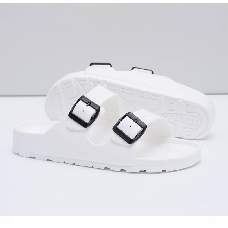 Flameshoes White Garden Light Tofflor för män vit 2