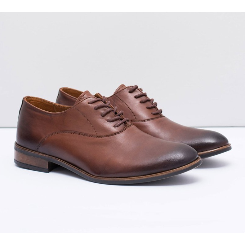 Bednarek Polish Shoes Herr Brogues Bednarek Formella läderskor Brown Clark brun 1