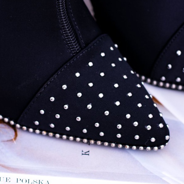 BUGO Svarta mocka stövlar på en Regio Heel 2