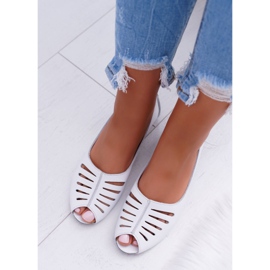 Kvinnors Ballerinor Maciejka Leather Open Toes 03497-59 vit 2