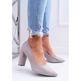 SEA Kvinnors pumpar på en klack mocka grå jordgubbe 1