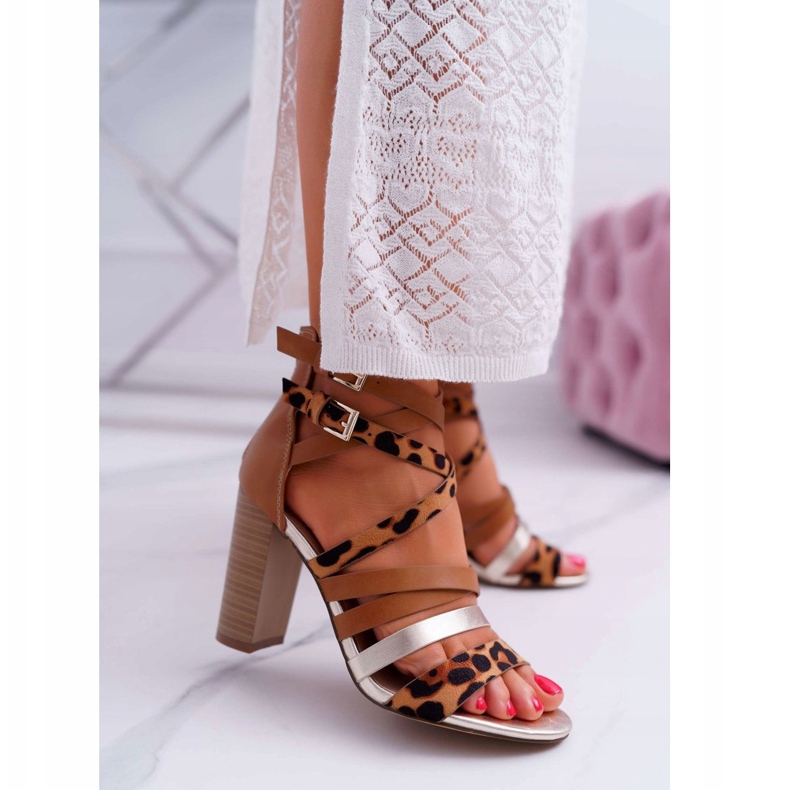 FE1 Eleganta damsandaler på hög klack med Villey -bälten brun 1