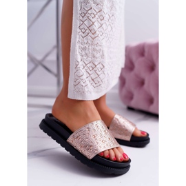 Tofflor för kvinnor med Cubic Zirconia Champagne XTI 48821 rosa 1