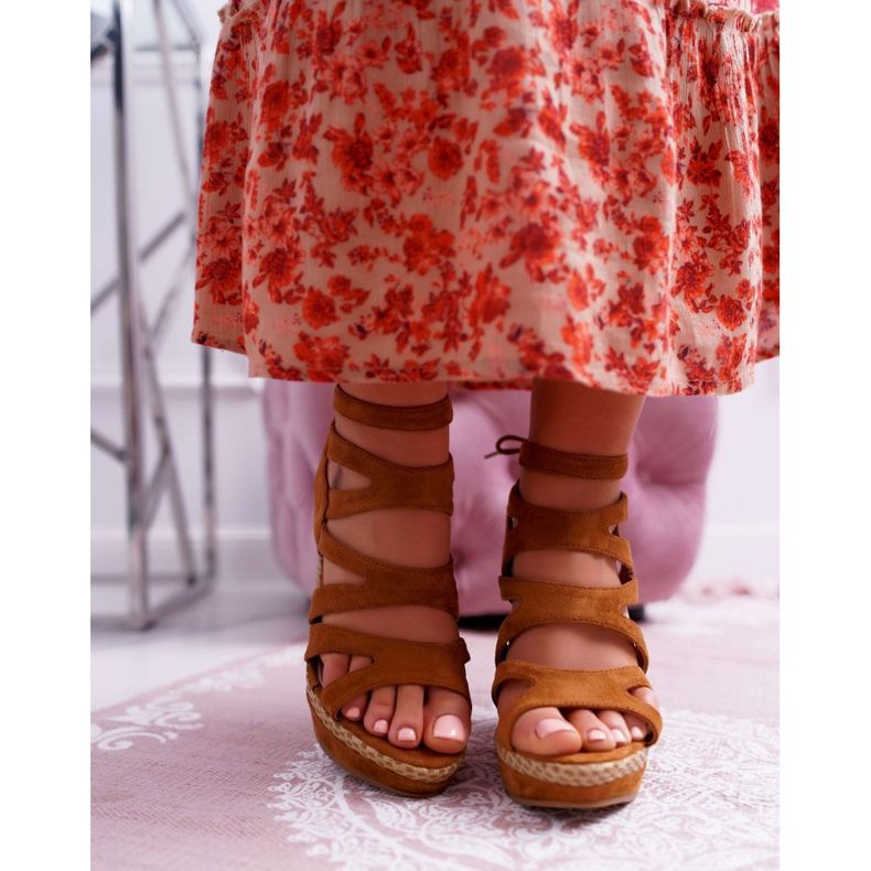 FRERY Kvinnors sandaler på kilen A String Camel Liluena brun 2