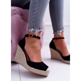 BUGO Kvinnors sandaler på en kil Linne Svart Tammaris 1