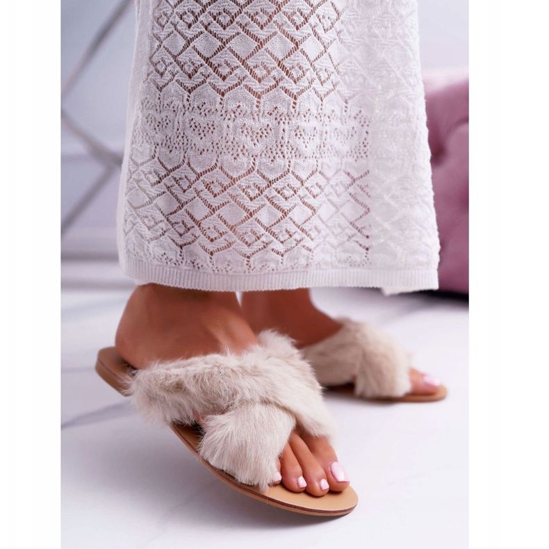 Tofflor för kvinnor med päls Lu Boo White Pimmer vit 1