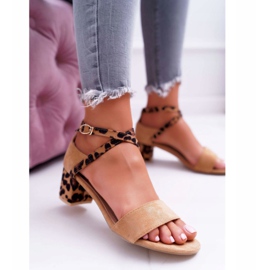 Kvinnors sandaler på hög klack Lu Boo Panther Camel blir kär brun 2