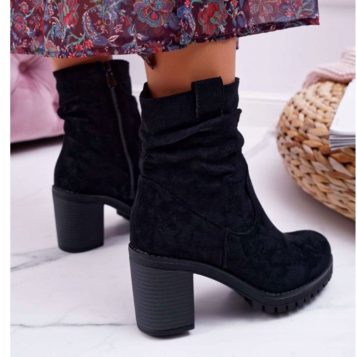 FB2 Dam Stövlar På Klack Mocka Svart Celma 2