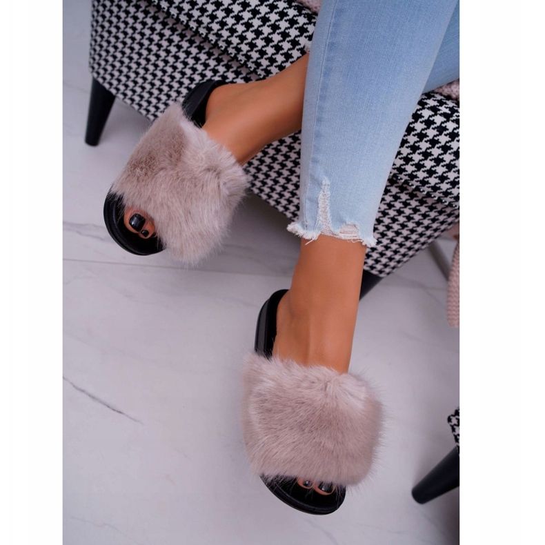 PS1 Beige tofflor för kvinnor med päls NiceFur 2