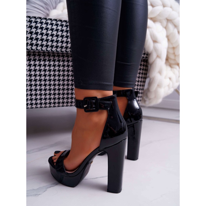 FRID Kvinnors sandaler på hög klack, platå svart Huran 2