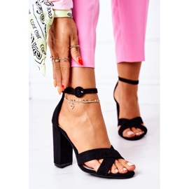 SEA Kvinnors sandaler på hälen mocka svart Telmen 1