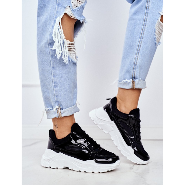 BUGO Kvinnors sportskor lackerade svart Wenson 1