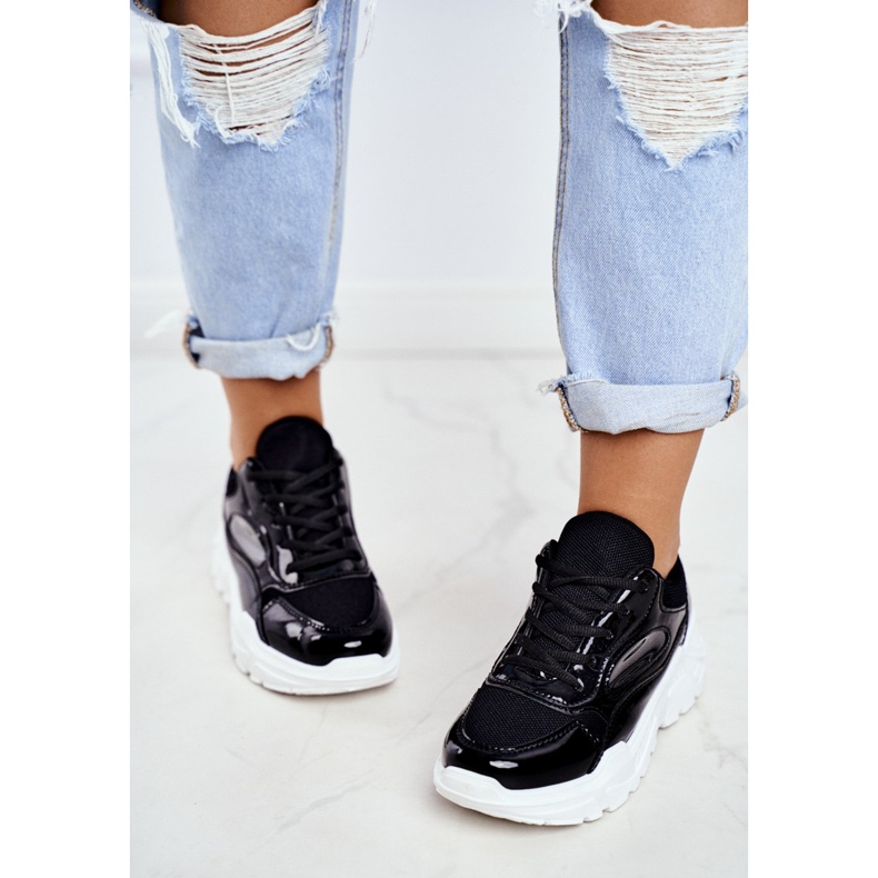 BUGO Kvinnors sportskor lackerade svart Wenson 2