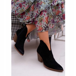 Nicole Kvinnors svarta läderskor på Chavai Heel 2