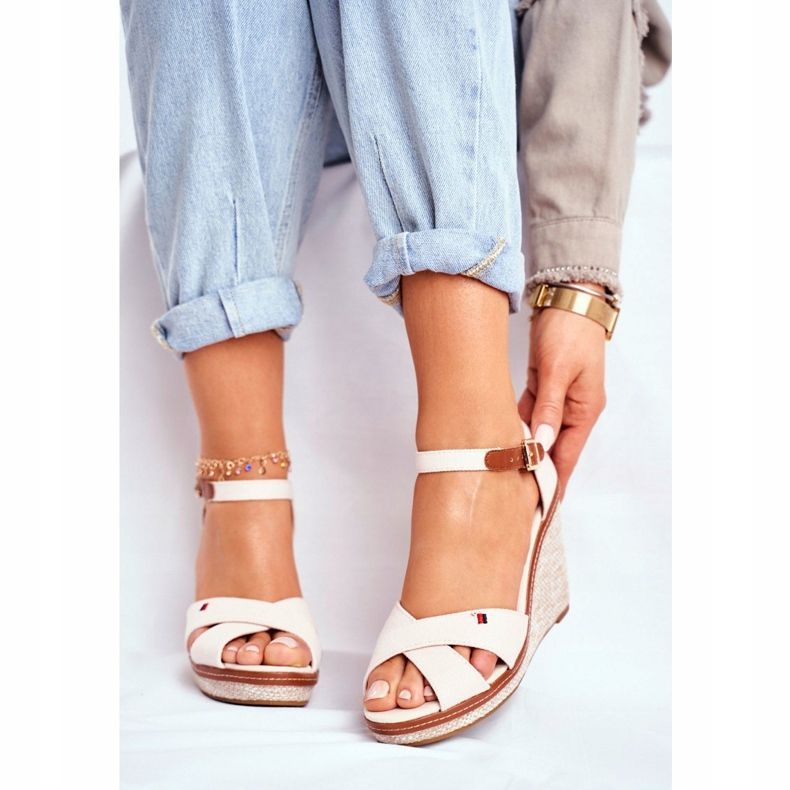 SEA Sandaler för kvinnor på kil Beige LaMane 2