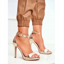 ADY Kvinnors sandaler på en hög klack Golden Frenzy gyllene 1