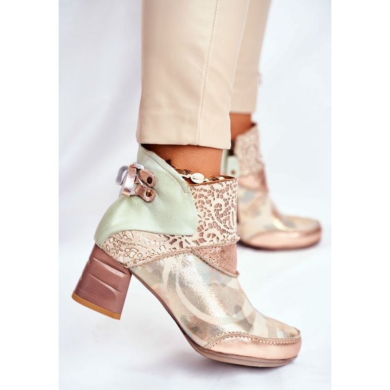 Damskor på högklackad Maciejka Beige 03410-04 brun grön 1