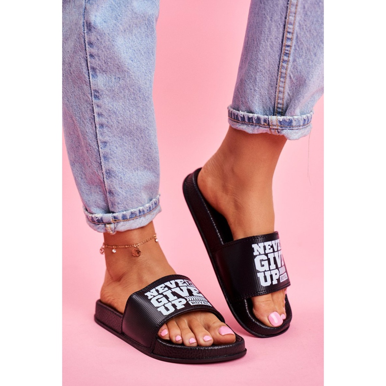 ADY Kvinnors tofflor ger aldrig upp guld svart vit 1