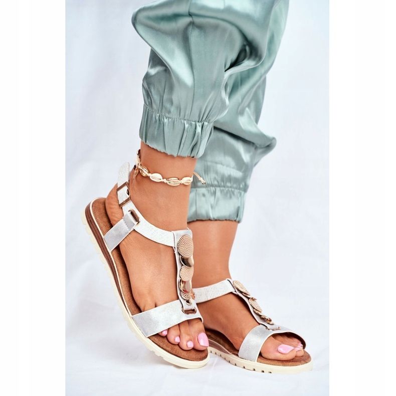 EVE Sandaler med platta silver för kvinnor med Milton -dekorationer grå 1