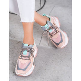 Small Swan Sportskor rosa 1