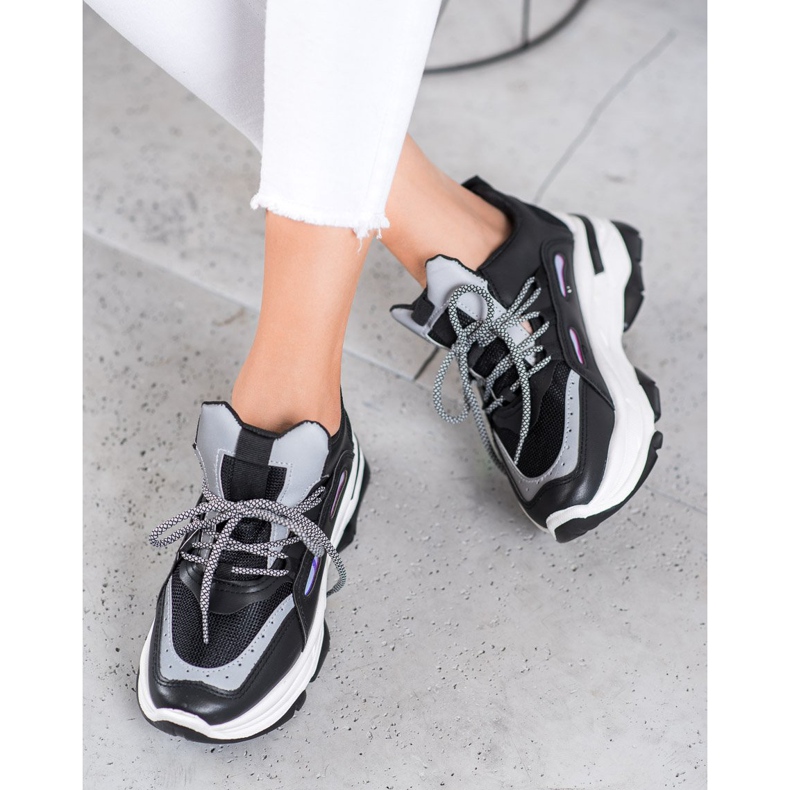 Small Swan Sportskor svart 1