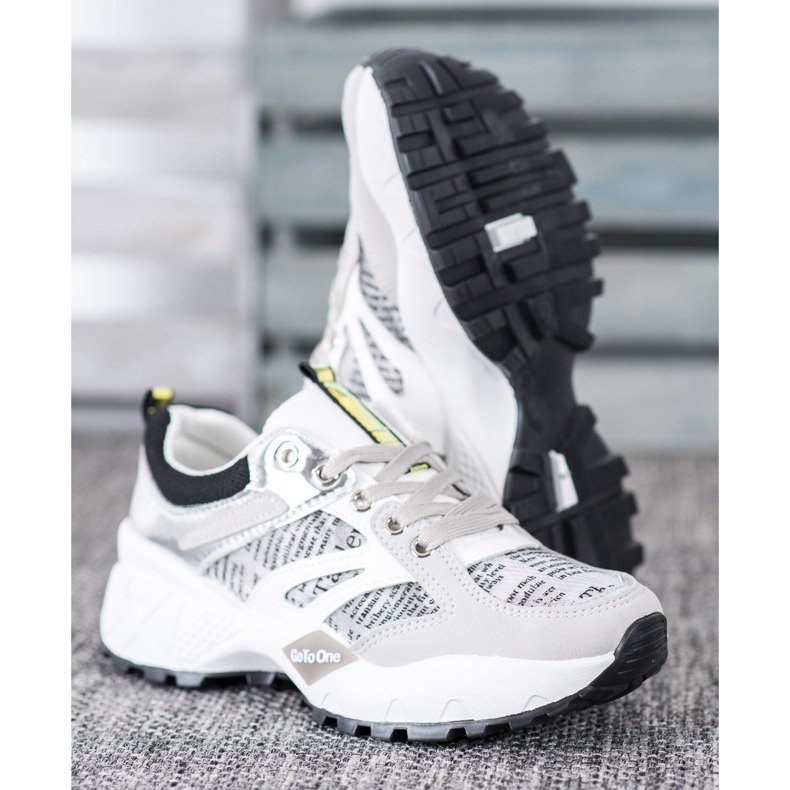 MCKEYLOR sportskor vit grå 1