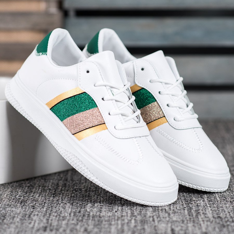 Small Swan Trendiga sportskor vit 1