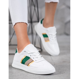 Small Swan Trendiga sportskor vit 2