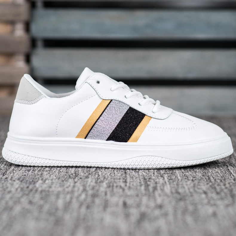 Small Swan Trendiga sportskor vit 2