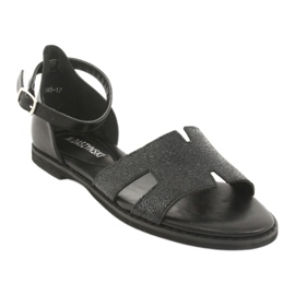 M.Daszyński Svarta sandaler med häl Daszyński MR1848-17 1