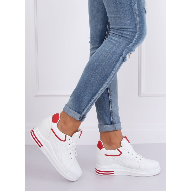 Vita wedge sneakers HY-231 röda 1