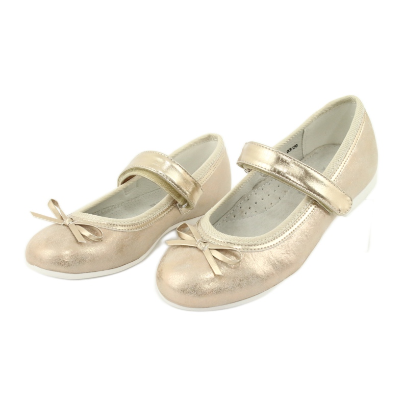 Golden Ballerinas med rosett American Club GC03 / 20 gyllene 3