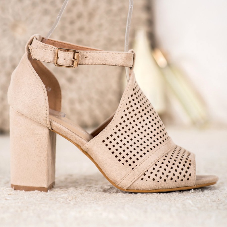 Small Swan Eleganta öppen sandaler beige 1