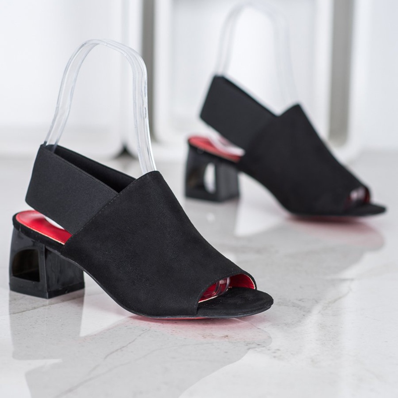 Goodin Slip-on skor på ett inlägg svart 1