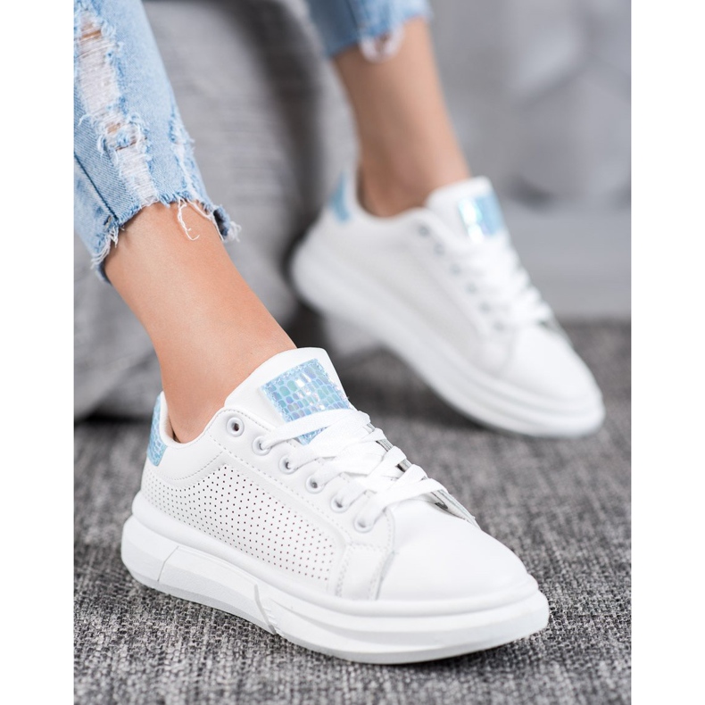 SHELOVET Vita sportskor 2