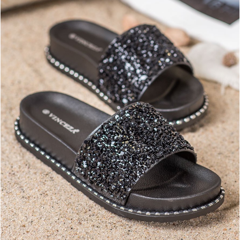 Tofflor på VINCEZA -plattformen svart 1