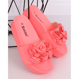 Coral CK148P Coral tofflor på en hög sula rosa 1