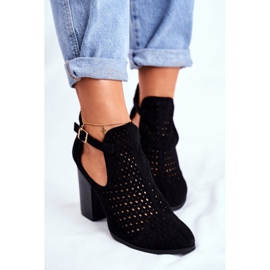 Bellucci Kängor för kvinnor på hälen mocka Openwork Black Morrena svart 2