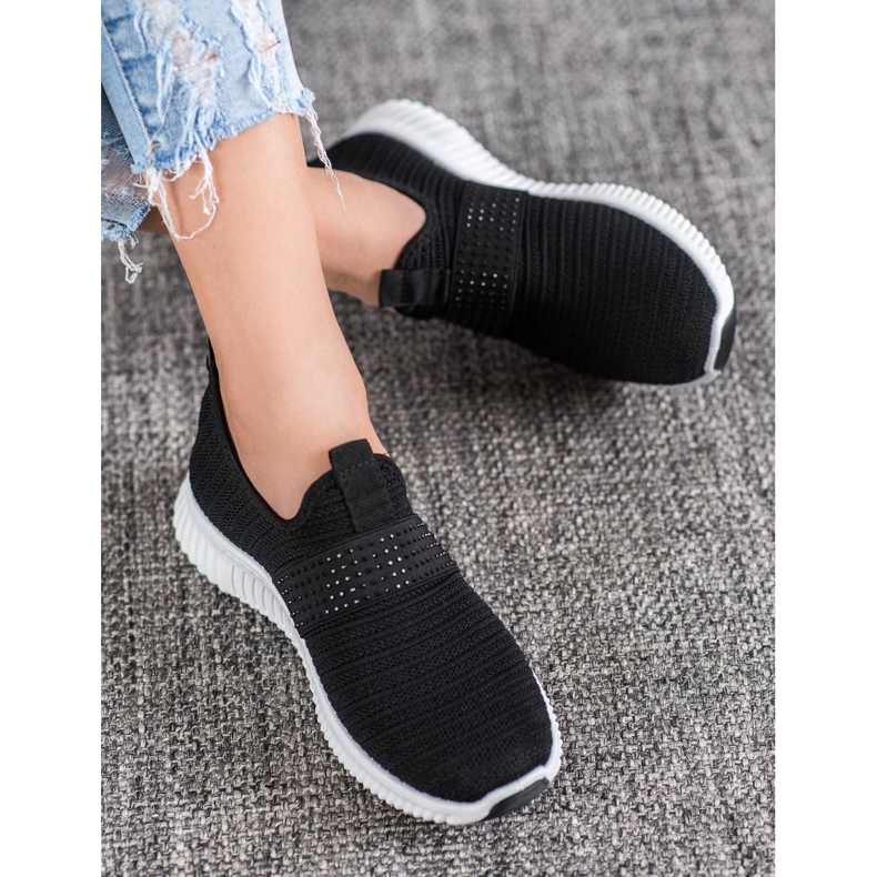 SHELOVET Slip-on sportskor svart 1