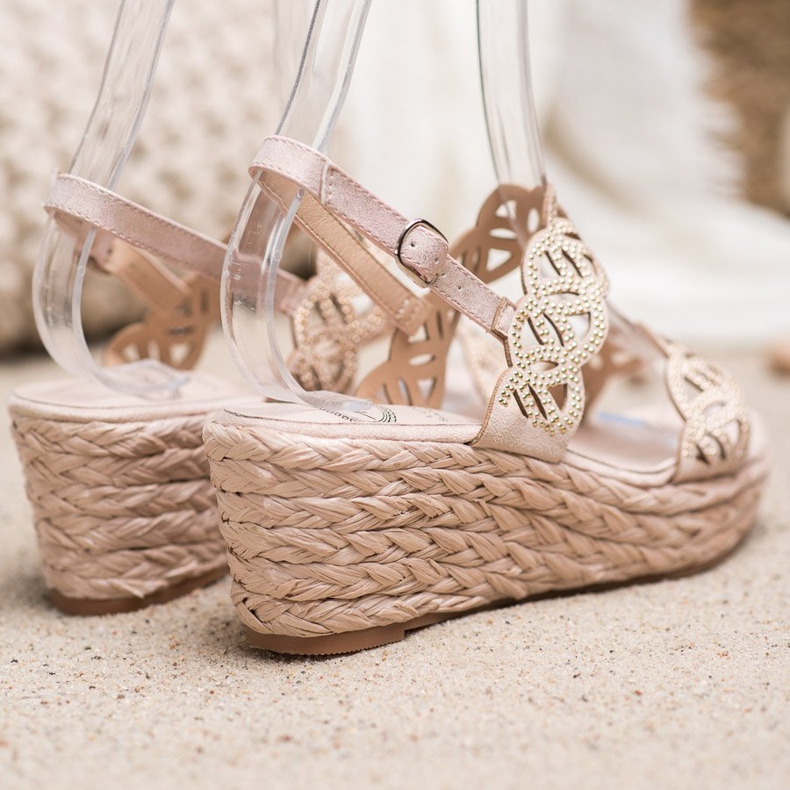 Aclys Sandaler med kil brun 2